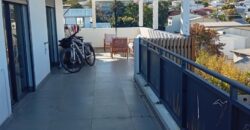 Location d’un superbe appartement T4 entièrement climatisé dans une résidence récente avec parking à Saline les hauts