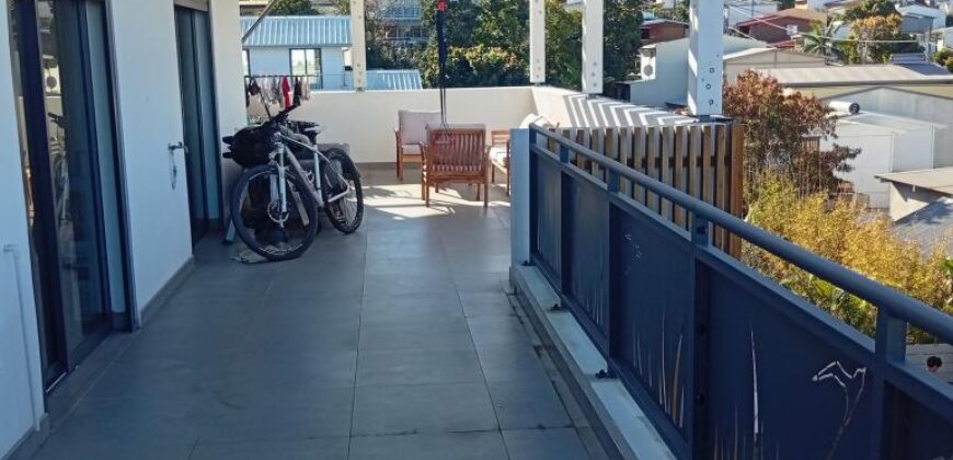 Location d’un superbe appartement T4 entièrement climatisé dans une résidence récente avec parking à Saline les hauts