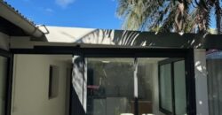 A louer un charmant studio meublé de 31m2 situé dans le secteur de Ligne Paradis à Saint Pierre