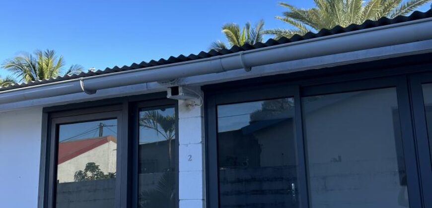 Location d’un agréable studio meublé et climatisé situé à Ligne Paradis