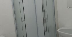 Location d’un agréable studio meublé et climatisé situé à Ligne Paradis