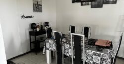 A louer un lumineux appartement meublé de typer F3 proche des commerces à Sainte Marie