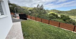 À vendre villa R+1 neuve avec jardin varangue et panorama exceptionnel située aux Avirons