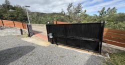 À vendre villa R+1 neuve avec jardin varangue et panorama exceptionnel située aux Avirons