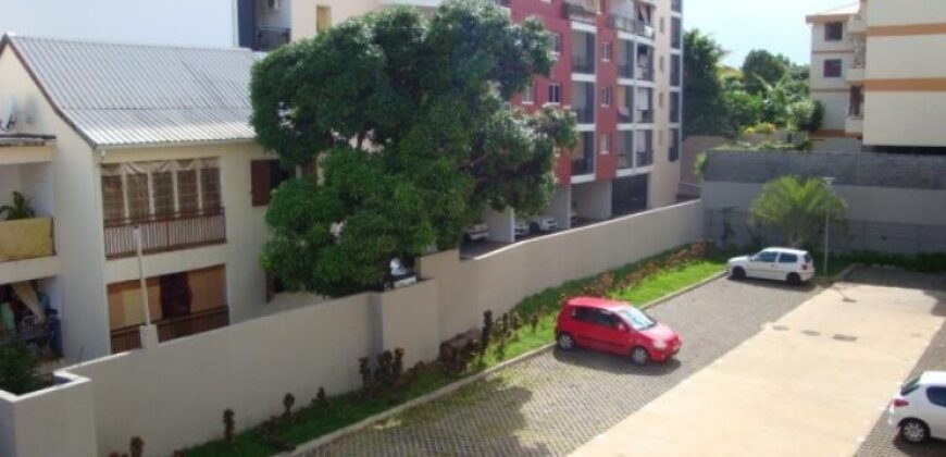 A louer un appartement T3 dans la résidence Jardin de Hirondelles à Saint Denis