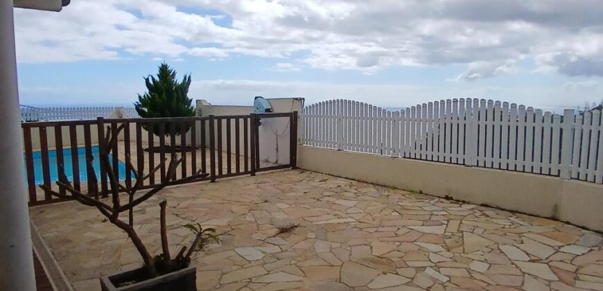 Location d’une magnifique villa F4 avec piscine, jacuzzi et une splendide vue mer à Bois de Nèfles Saint-Paul