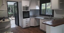 Location d’une charmante villa F5 en duplex avec piscine nichée sur le bas de la Possession