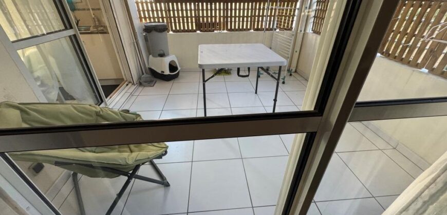 À vendre un charmant appartement T3 de 78 m2 situé dans une résidence de standing au Tampon