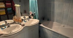 À vendre un charmant appartement T3 de 78 m2 situé dans une résidence de standing au Tampon