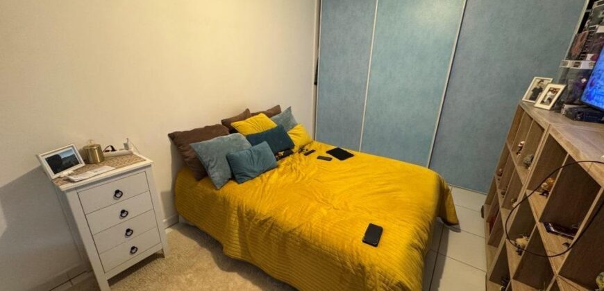 À vendre un charmant appartement T3 de 78 m2 situé dans une résidence de standing au Tampon
