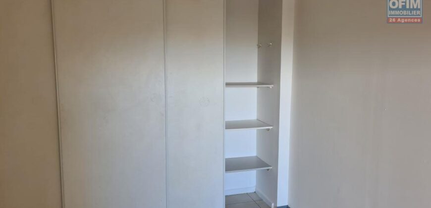 Vente d’un agréable appartement T2 situé dans une résidence sécurisée avec piscine au Tampon
