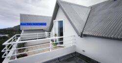 En vente un studio spacieux de 44.15 m2 situé à Saint Joseph avec une superbe vue mer