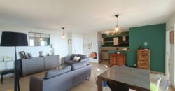 À vendre un bel appartement T4 avec vue mer situé dans une résidence sécurisée avec piscine au centre-ville de Saint Denis