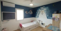 À vendre un bel appartement T4 avec vue mer situé dans une résidence sécurisée avec piscine au centre-ville de Saint Denis