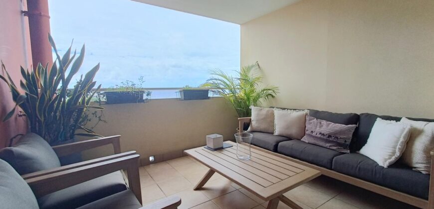 À vendre un bel appartement T4 avec vue mer situé dans une résidence sécurisée avec piscine au centre-ville de Saint Denis