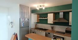 À vendre un bel appartement T4 avec vue mer situé dans une résidence sécurisée avec piscine au centre-ville de Saint Denis