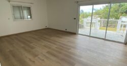 À louer une villa T5/6 de plain-pied avec piscine et jardin située à La Montagne