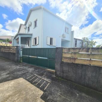 Location d’une agréable villa T4 de 72 m2 située dans le secteur de Deux Rives
