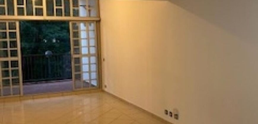 Location d’un appartement de type F2 situé dans une résidence sécurisée à Saint Denis