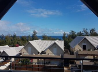 À louer un agréable appartement T4 situé à Saint Leu face au lagon