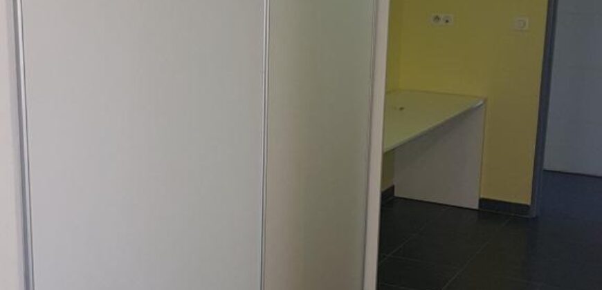 À louer un agréable appartement T4 situé à Saint Leu face au lagon