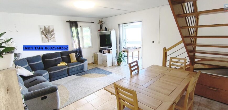 Location d’une jolie villa T5 à étage de 115.50 m2 située à Saint Joseph