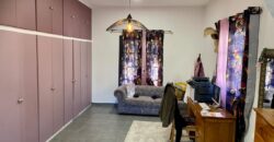 À vendre une superbe villa T7 de 325 m2 entièrement rénovée située en plein centre du Tampon