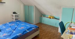 À vendre une superbe villa T7 de 325 m2 entièrement rénovée située en plein centre du Tampon