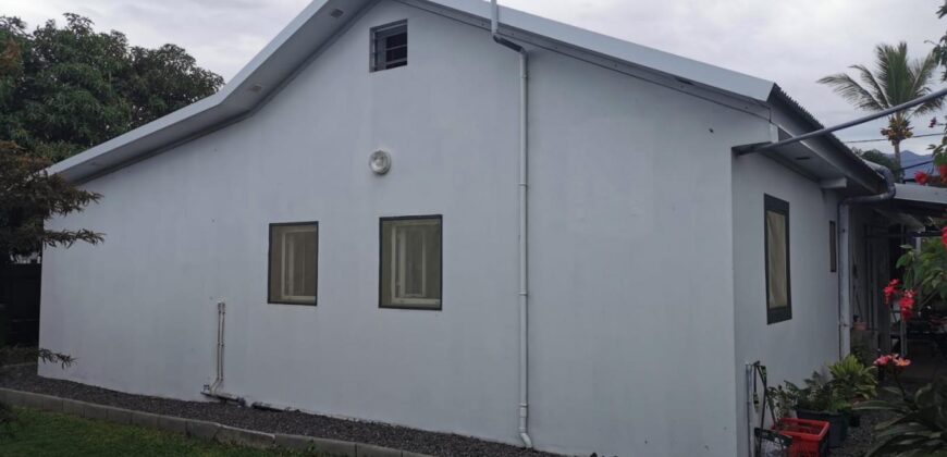 Location d’une agréable villa T4 avec beau jardin clôturé située à Saint Louis