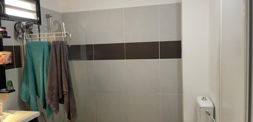 En vente un appartement F3 en duplex dans une résidence avec piscine à la Saline les Bains
