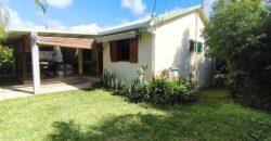 À vendre une T4 villa plain-pied de 80 m2 sur un terrain de 402 m2 située à Saint André