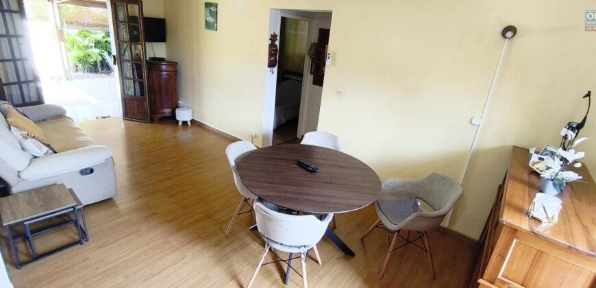 À vendre une T4 villa plain-pied de 80 m2 sur un terrain de 402 m2 située à Saint André