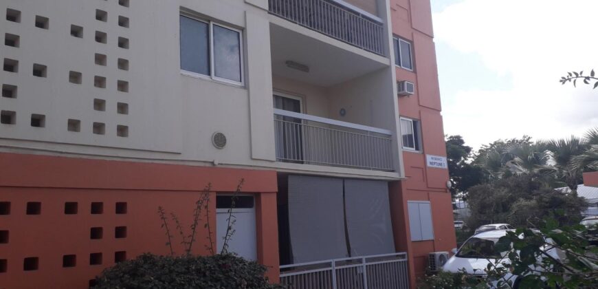 A louer un appartement T2 meublé de 52.23m2 dans une résidence privée et sécurisée sur le Port