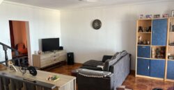En vente une maison individuelle divisée en 3 appartements sur une parcelle de 730 m² située à Vincendo