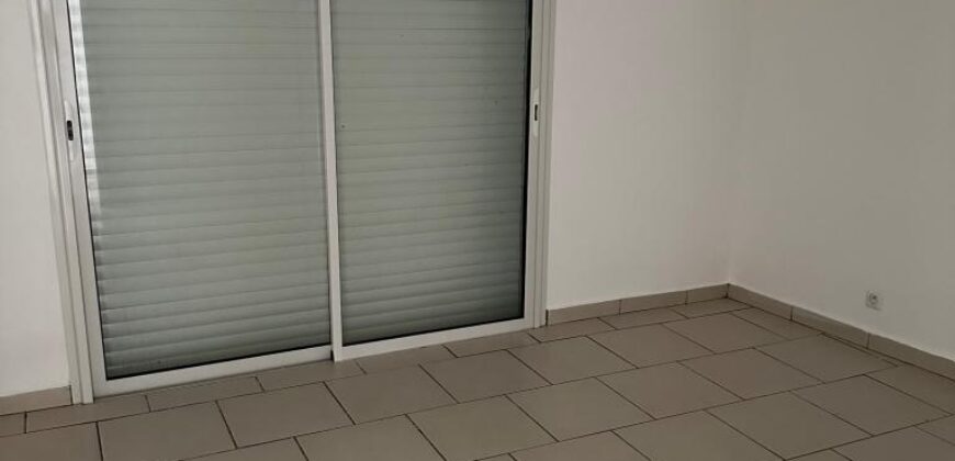A louer une villa récente de 119m2 à proximité du centre ville de Bras Panon