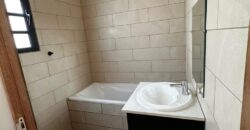 A louer une villa récente de 83.98m2 nichée au fond d’une impasse calme à Saint André