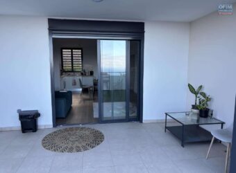 A vendre un lumineux appartement T3 de 64.40m2 avec terrasse à Piton Saint Leu