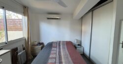 A vendre une villa T4 en R+1 sur une terrain de 146m2 située au centre ville de Saint Leu A vendre une villa T4 en R+1 sur une terrain de 146m2 située au centre ville de Saint Leu