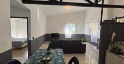 A vendre un lumineux appartement T4 situé à l’étage d’une maison à Saint Leu