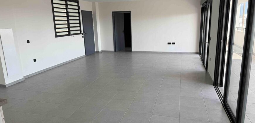 En vente superbe appartement F4 neuf de 137 m² avec vue mer au cœur de Saint-Denis