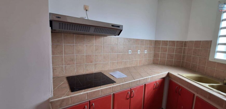 A louer un appartement T3 de 65.77m2 dans une résidence sécurisée à Saint Benoit