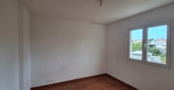 A louer un appartement T3 de 65.77m2 dans une résidence sécurisée à Saint Benoit