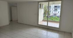 Location d’un appartement F3 située dans une résidence au centre ville de Saint André