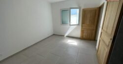 Location d’une villa récente de type F4 en R+1 au centre ville de Saint André