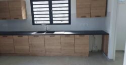 A louer une villa F4 neuve dans un quartier calme à Saint Leu