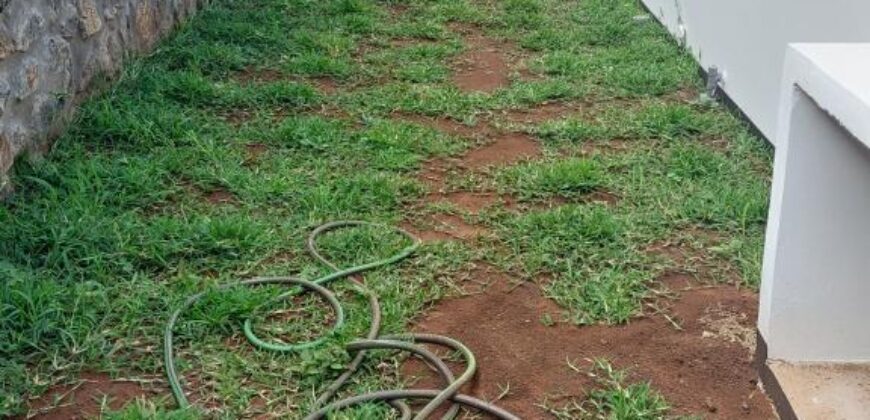 A louer une villa F4 neuve dans un quartier calme à Saint Leu