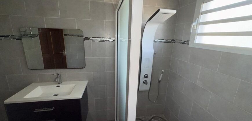 Louez cette agréable villa T4 d’environ 85 m2 située dans le secteur calme de Bras Creux au Tampon