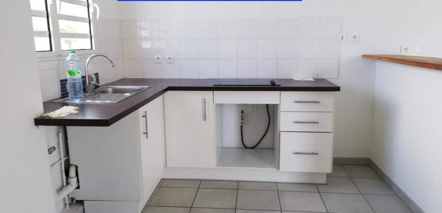 À vendre studio de 34.97 m2 situé dans une résidence sécurisée proche de toutes commodités à Saint Joseph