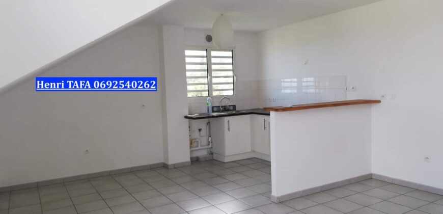 À vendre studio de 34.97 m2 situé dans une résidence sécurisée proche de toutes commodités à Saint Joseph