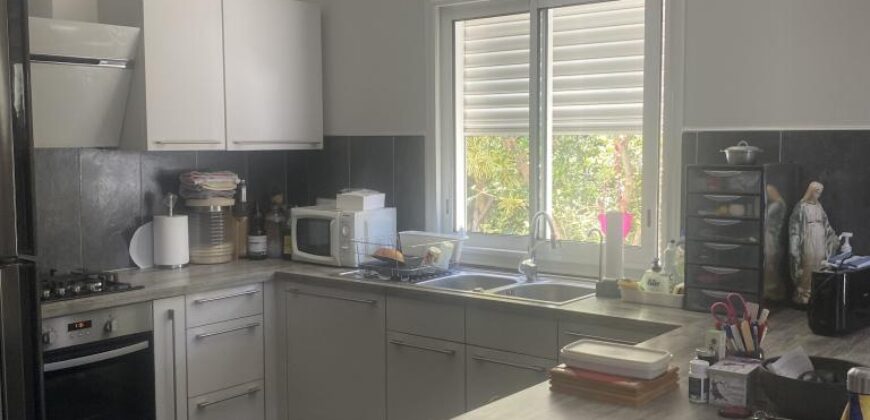 Vente d’une villa moderne de 90m2 sur un terrain piscinable de 210m2 dans un quartier résidentiel à Saint Leu